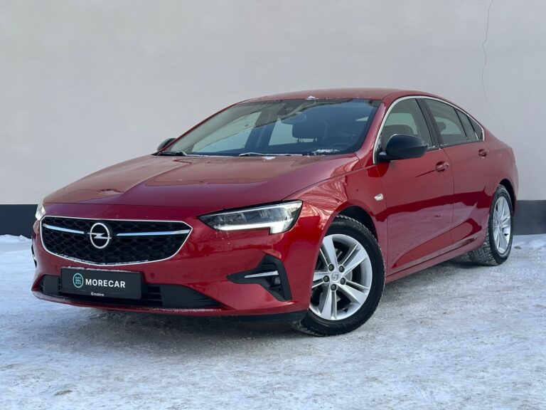 Opel Insignia 2022