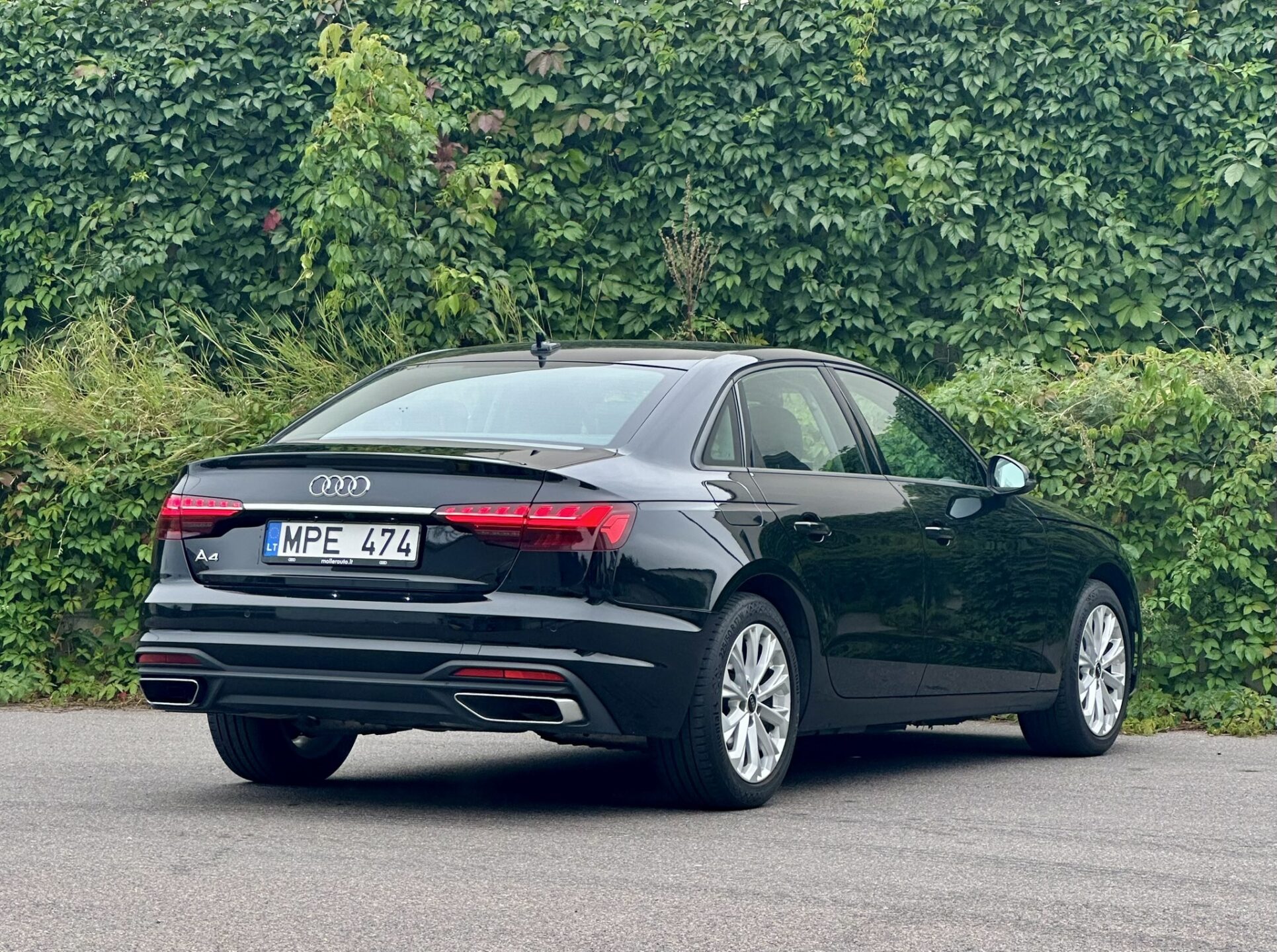 Audi A4 2023