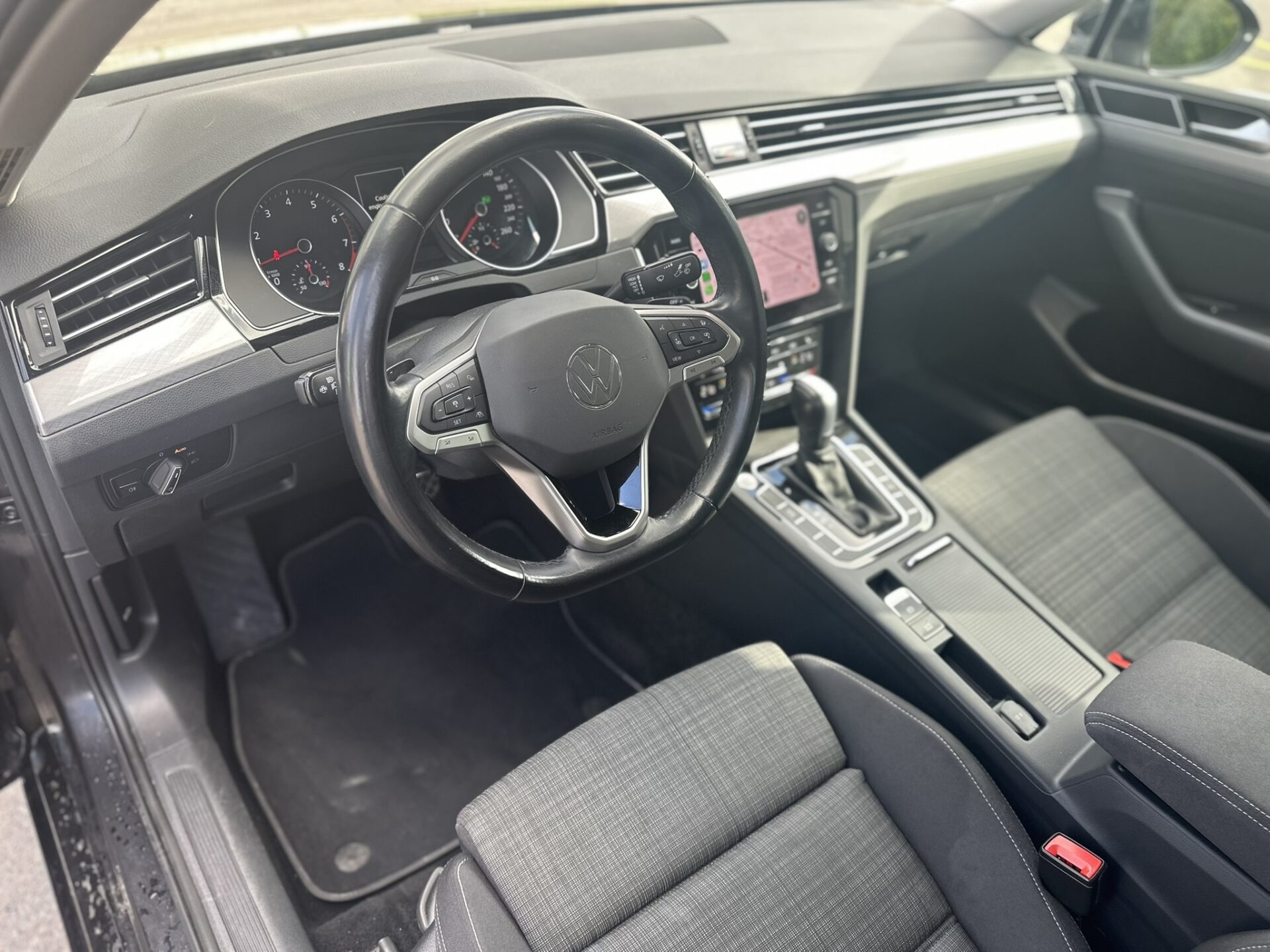 Volkswagen Passat 2022