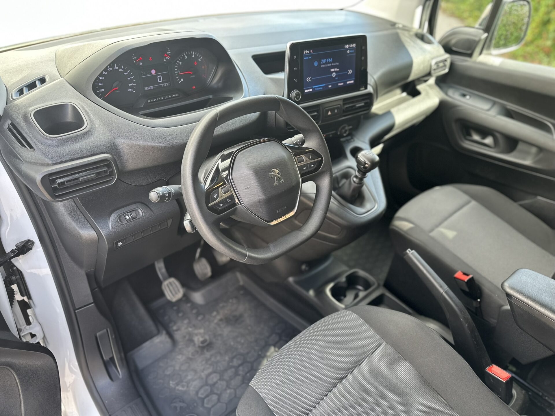 Peugeot Rifter 2023